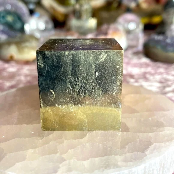 Pyrite cube RARE - Picture 1 of 4